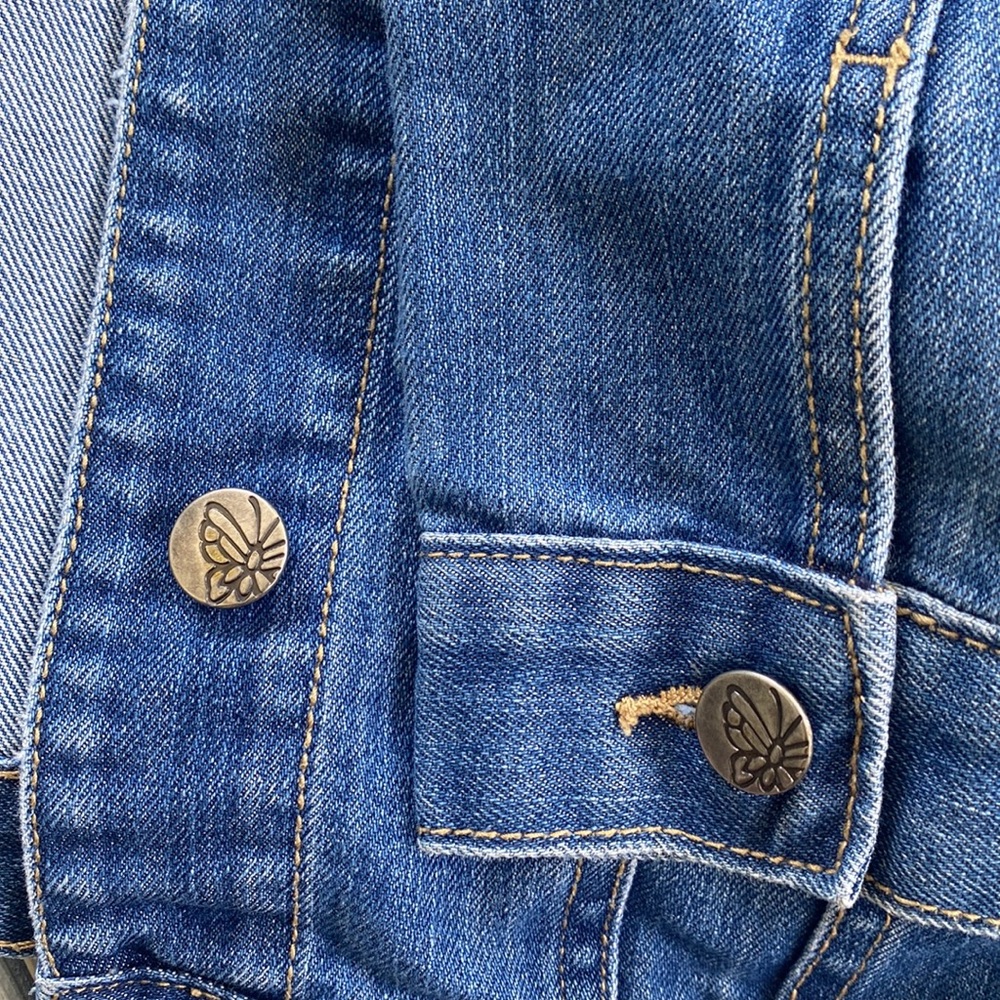 Jean jacket - Picture 5 of 5